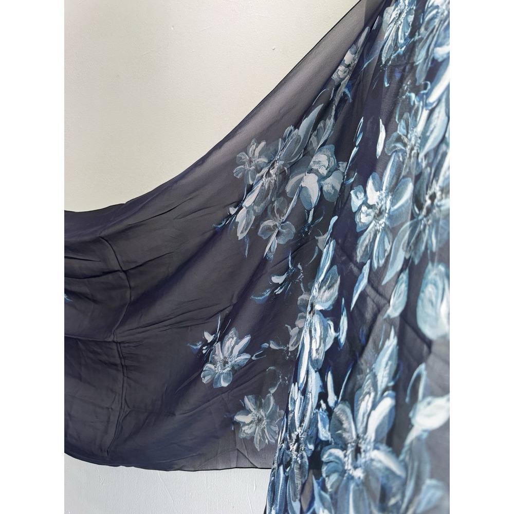 st. John Silk Scarf Wrap Blue White Floral - Picture 5 of 10